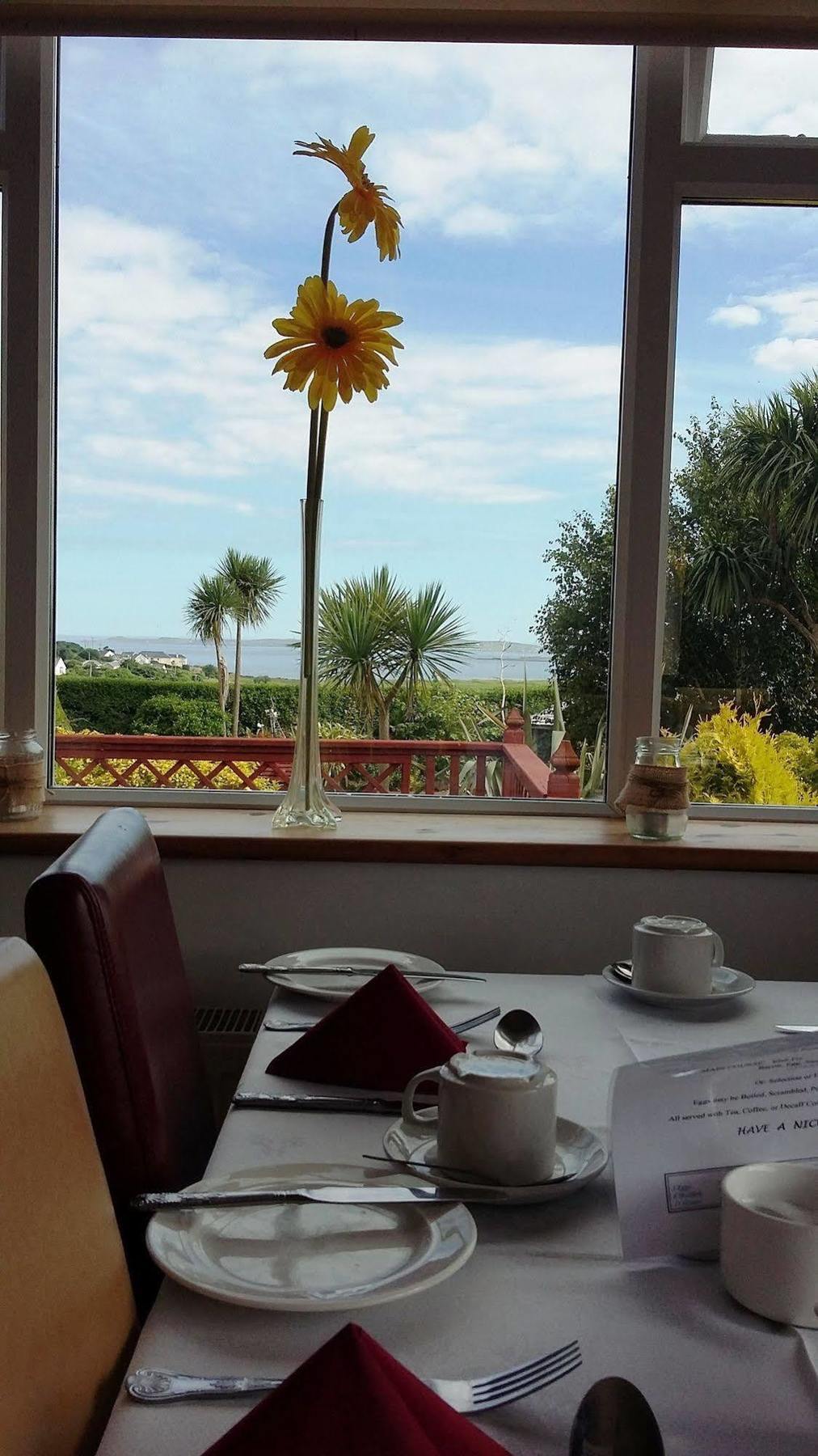 The Strand Hotel Ballyliffin Exterior foto
