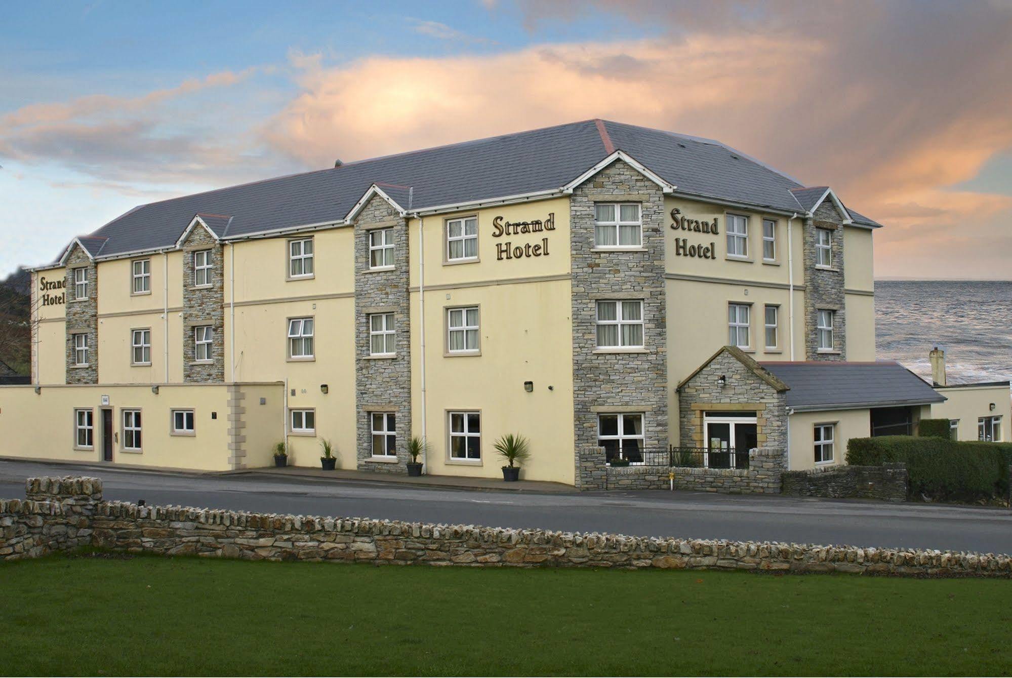 The Strand Hotel Ballyliffin Exterior foto